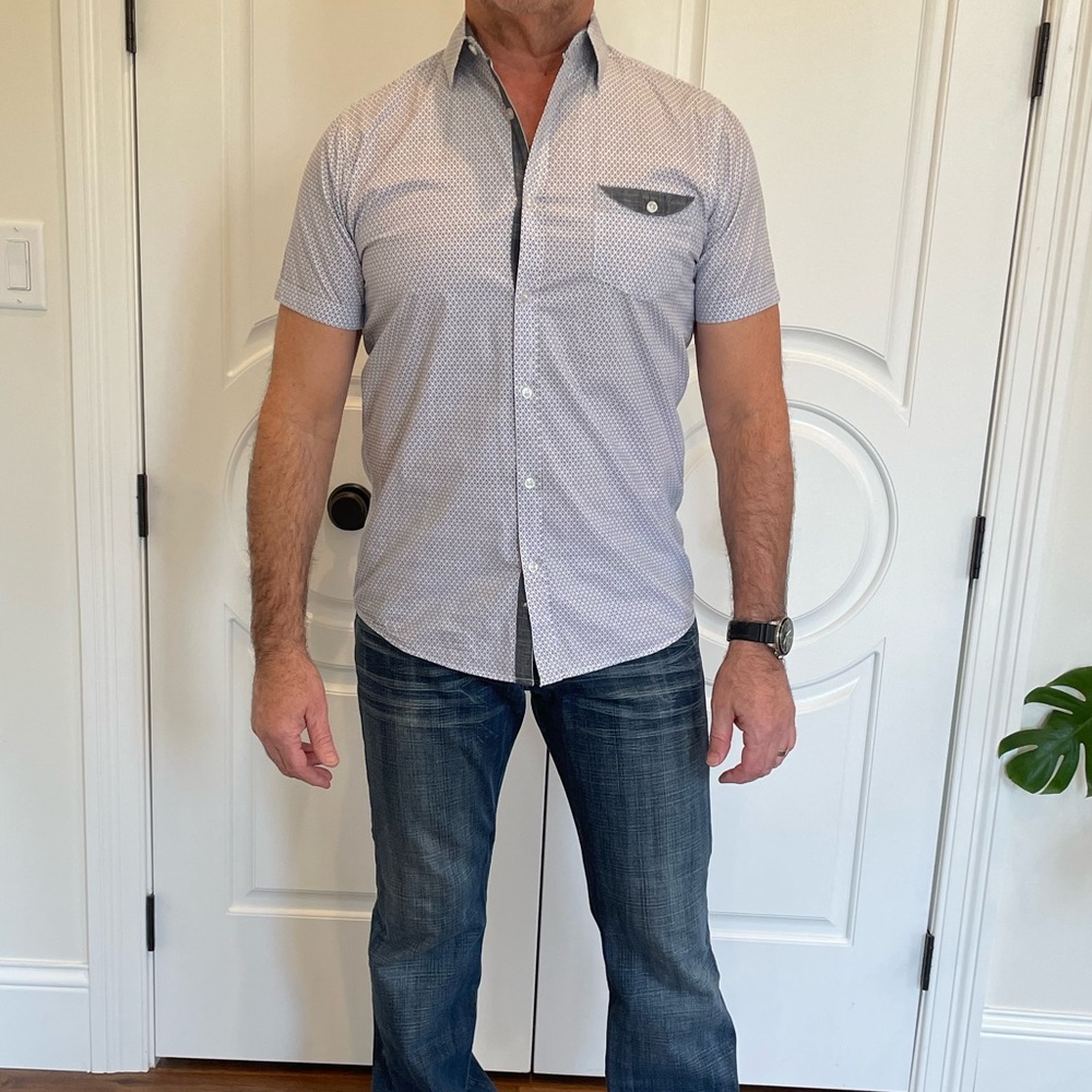 Wolfe Republic short sleeve casual shirt